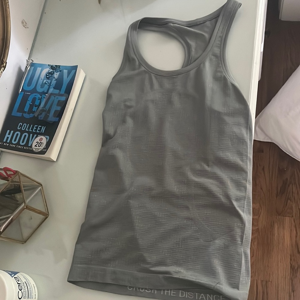 Grey Lulu racerback 2.5